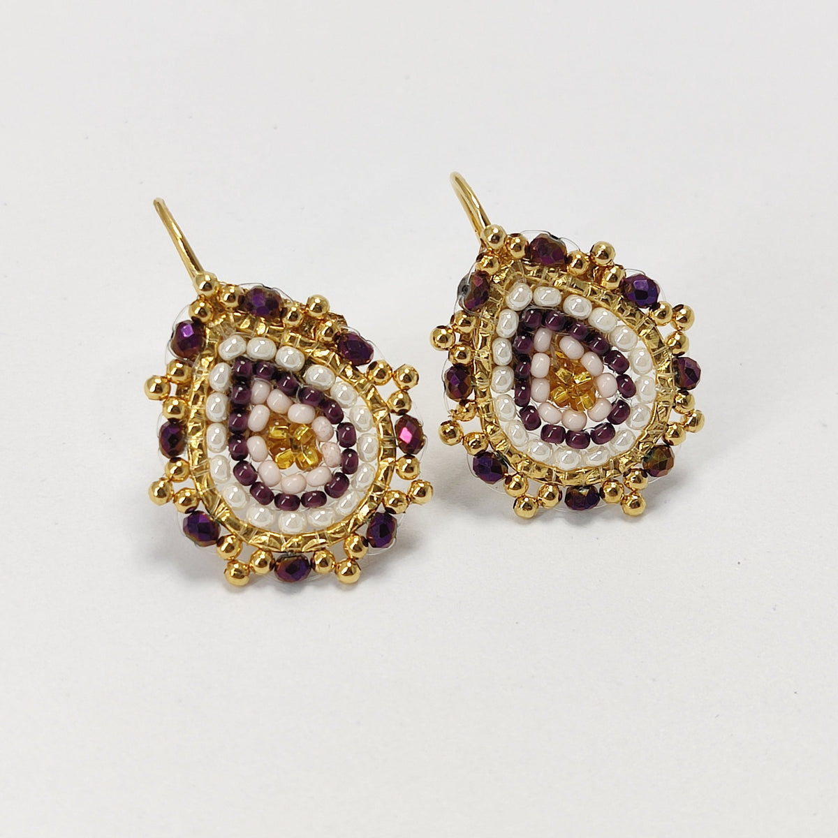Aretes