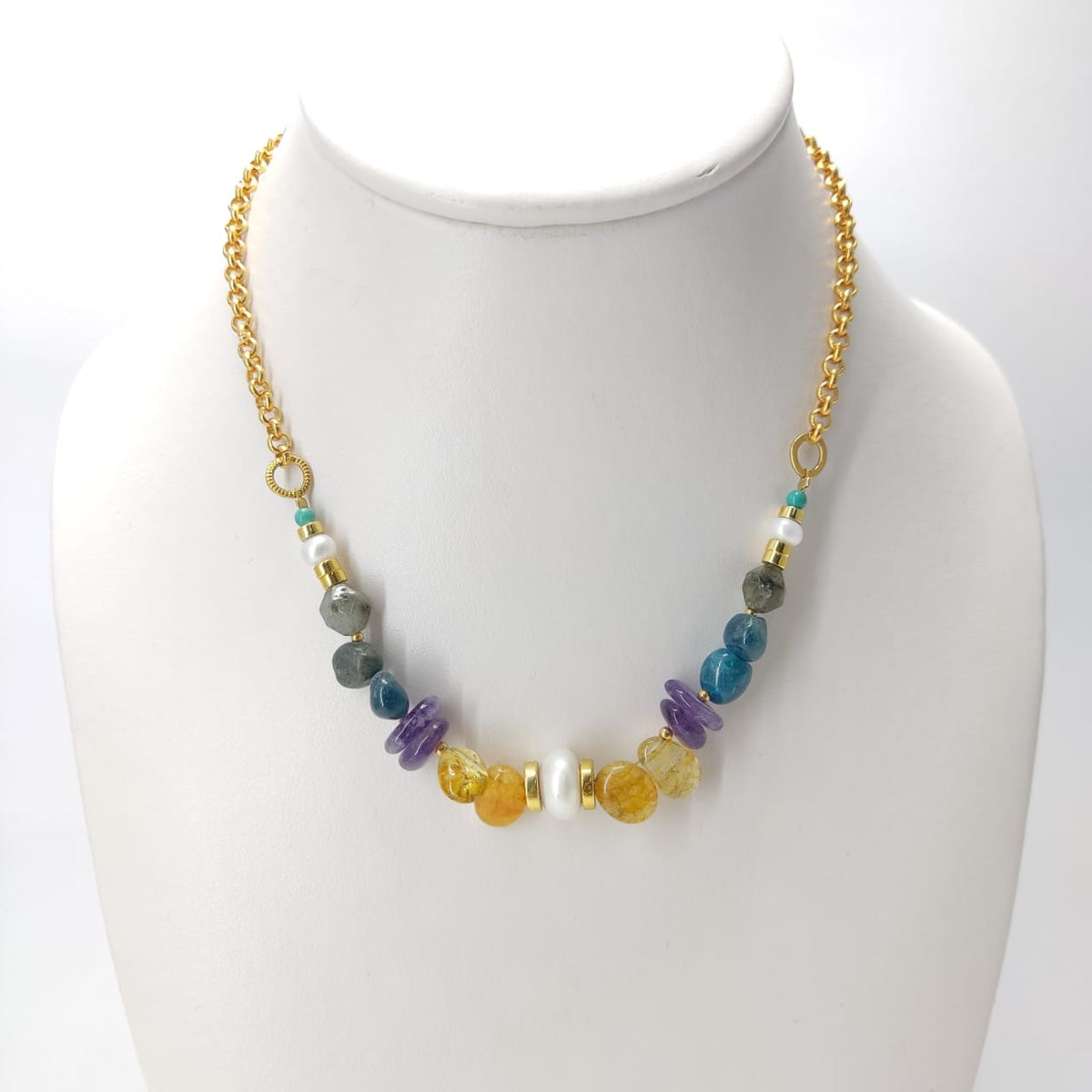 Collares