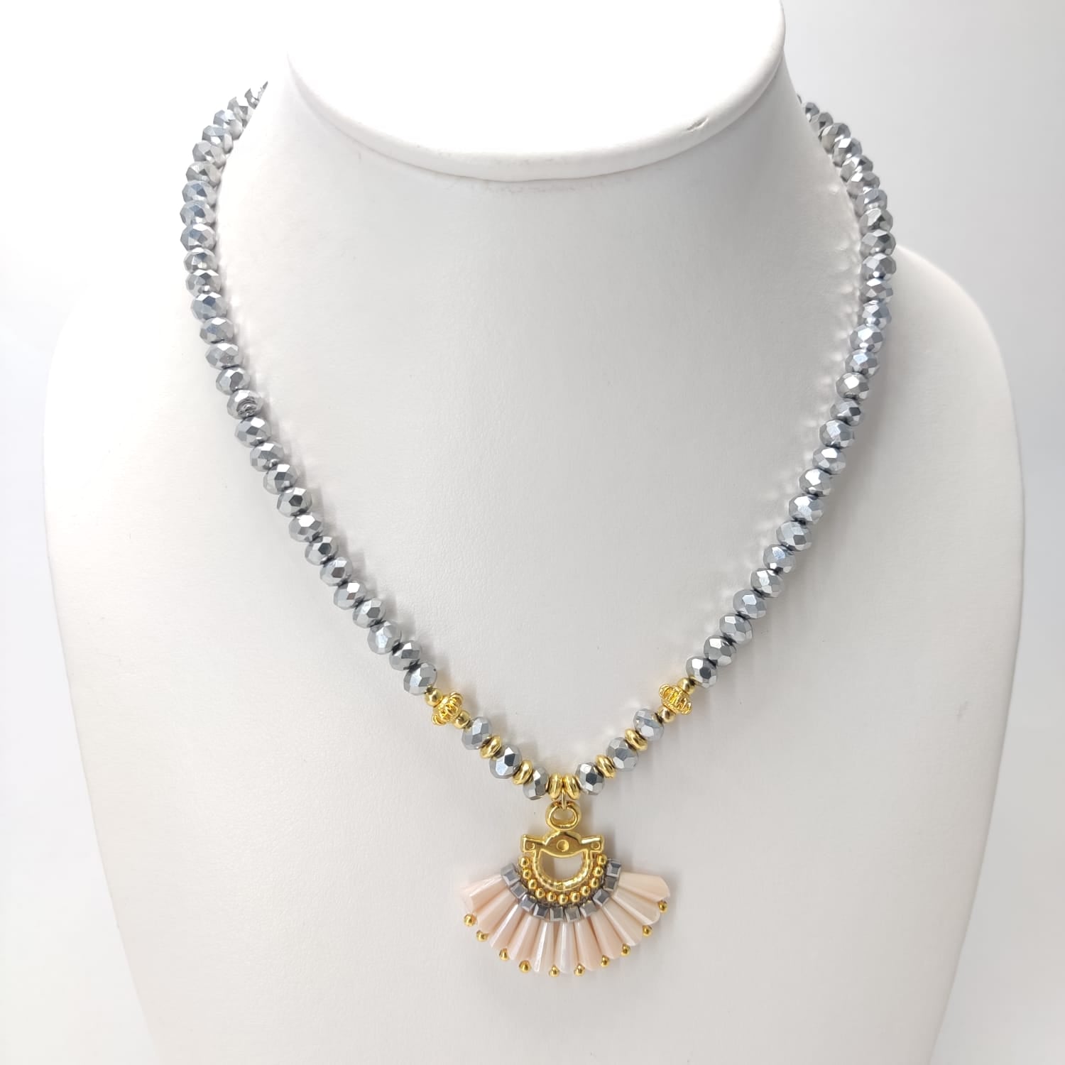 Collar Abanico