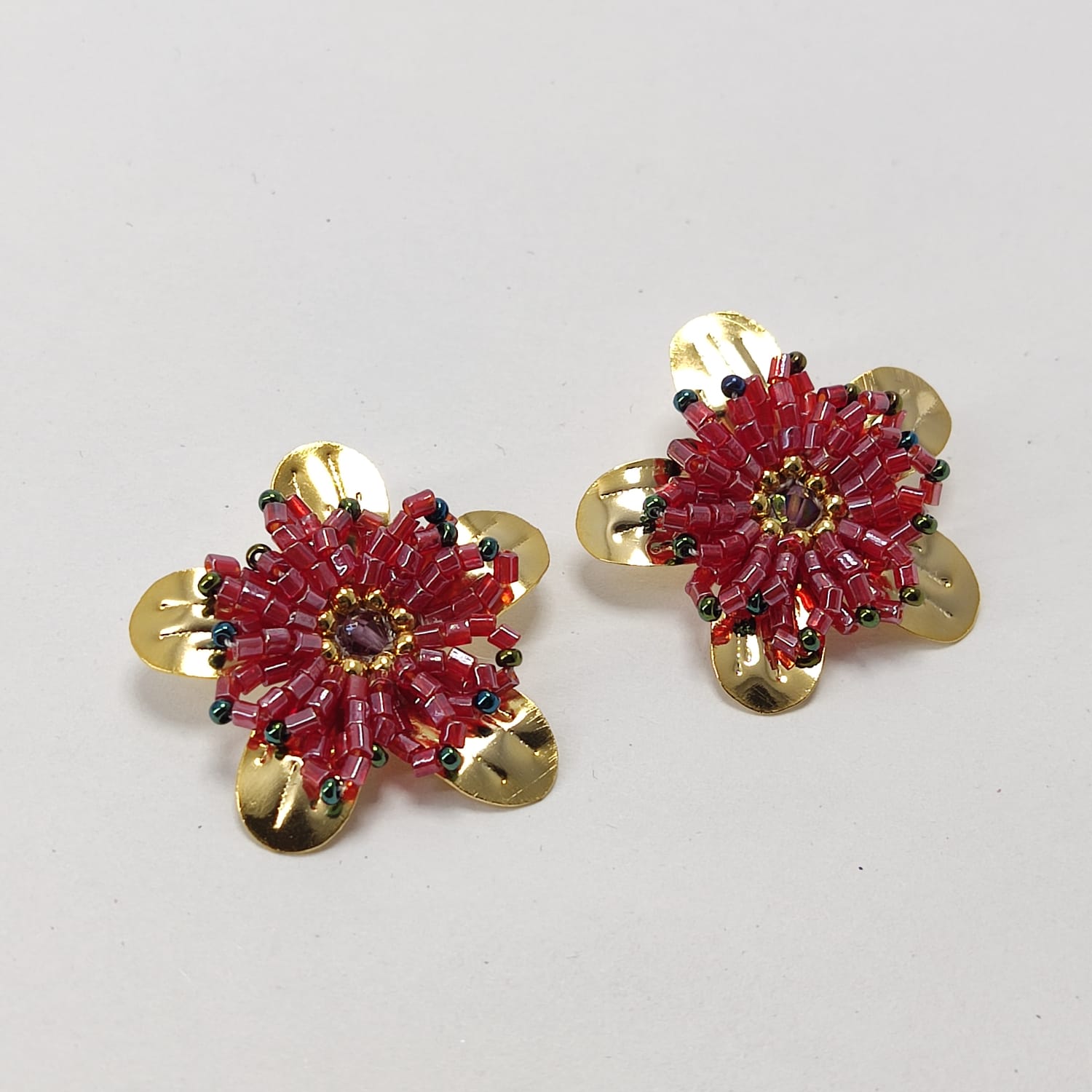 Arete Flor Aguileña